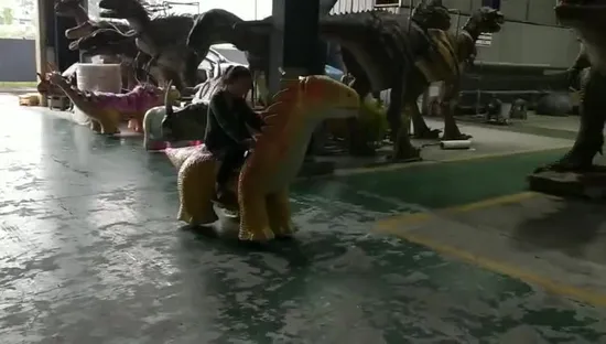 子供向けの動物のぬいぐるみ電動乗り物ロボットアニマトロニクス恐竜乗り物